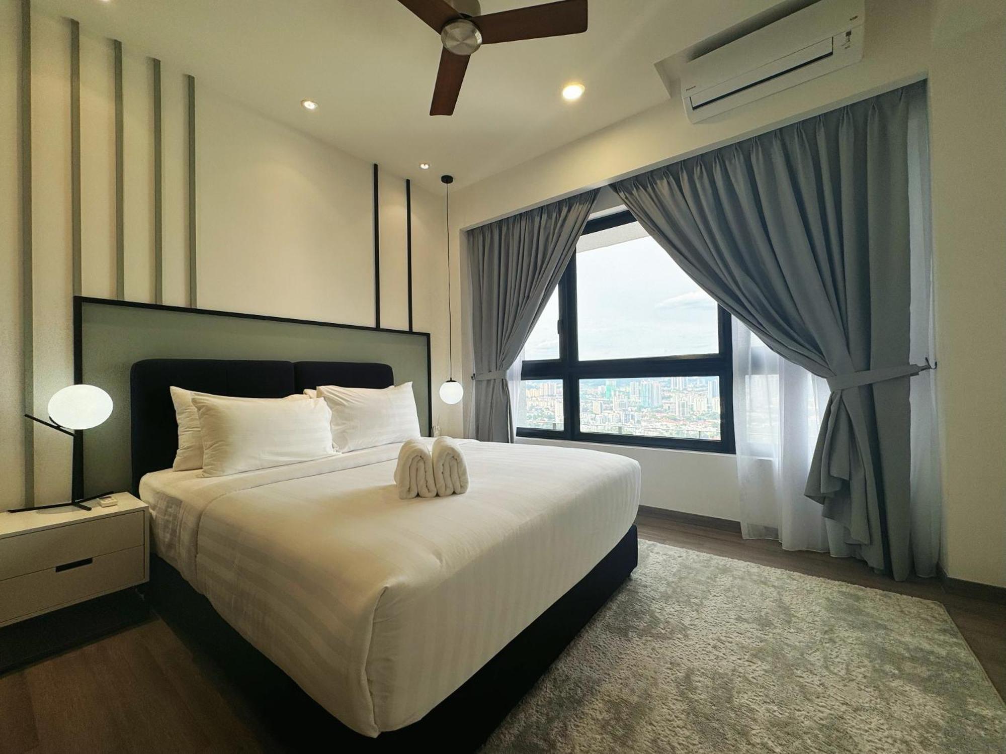 Agile Bukit Bintang Trx By Dormeo Destinations Apartment Kuala Lumpur Exterior foto
